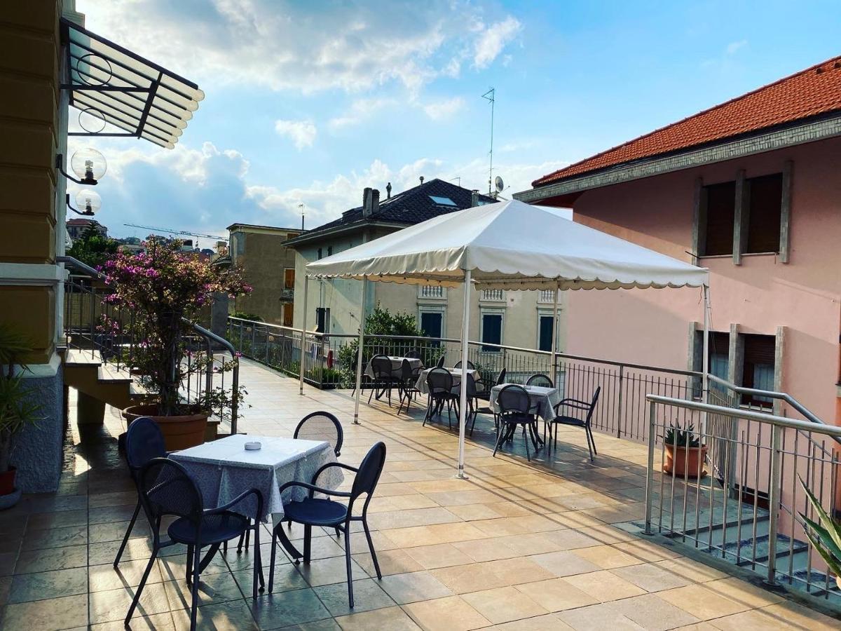 Hotel Ines Varazze Exteriör bild