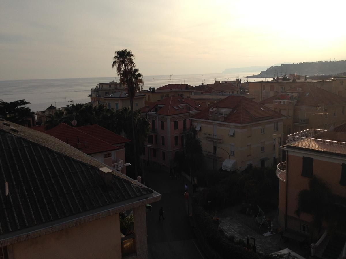 Hotel Ines Varazze Exteriör bild