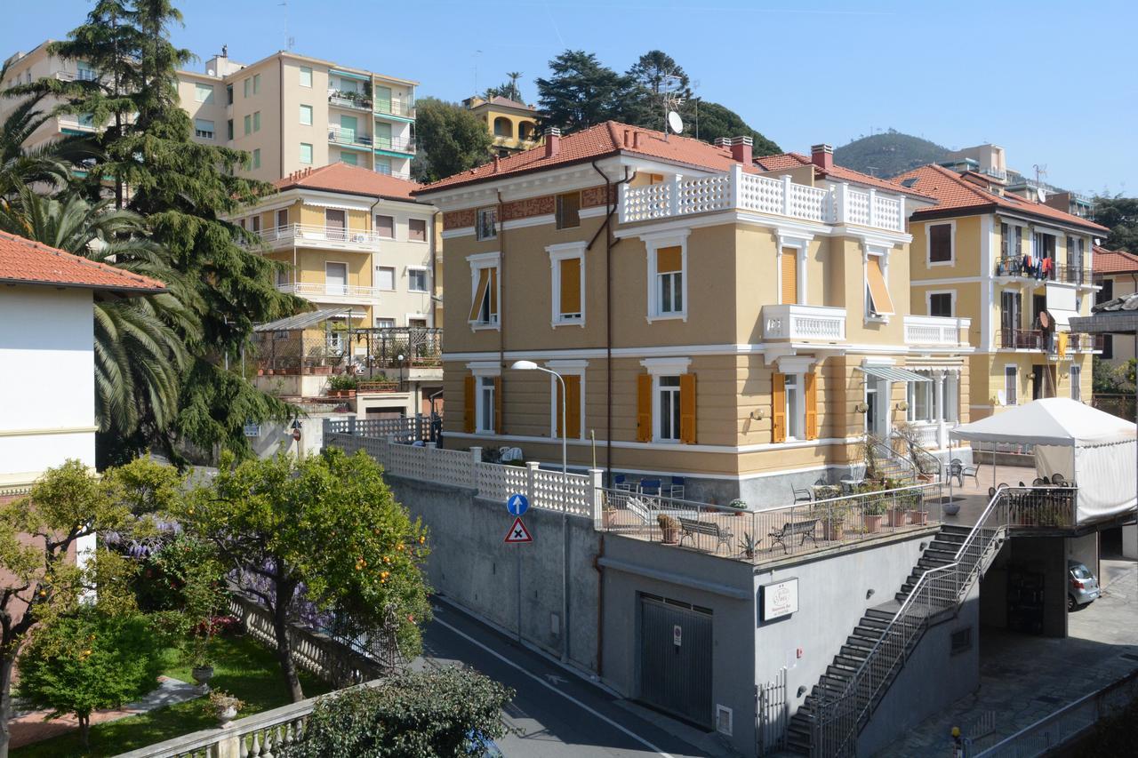 Hotel Ines Varazze Exteriör bild